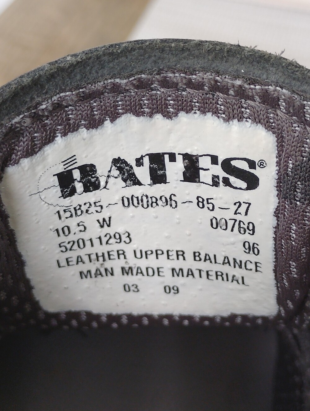 Women's Bates "Uniform Oxford" Black Polished Leather Shoes. Wide. Size 10.5W. - Picture 10 of 10